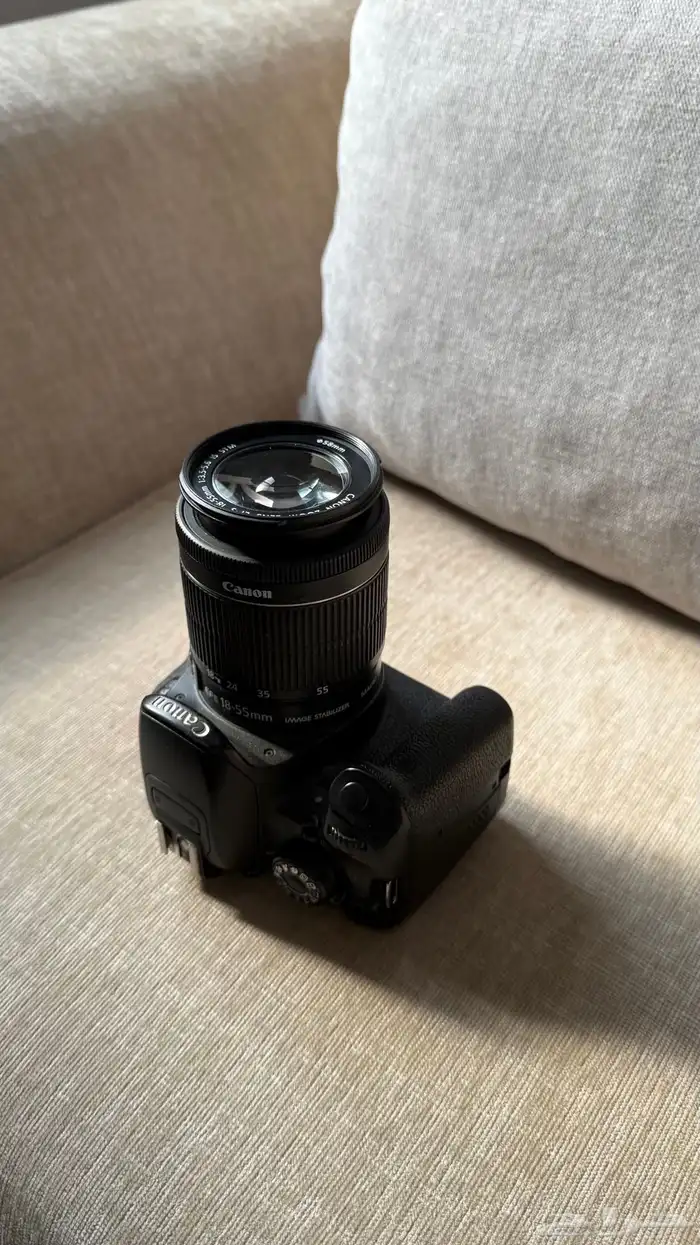 كاميرا كانون 700D 2