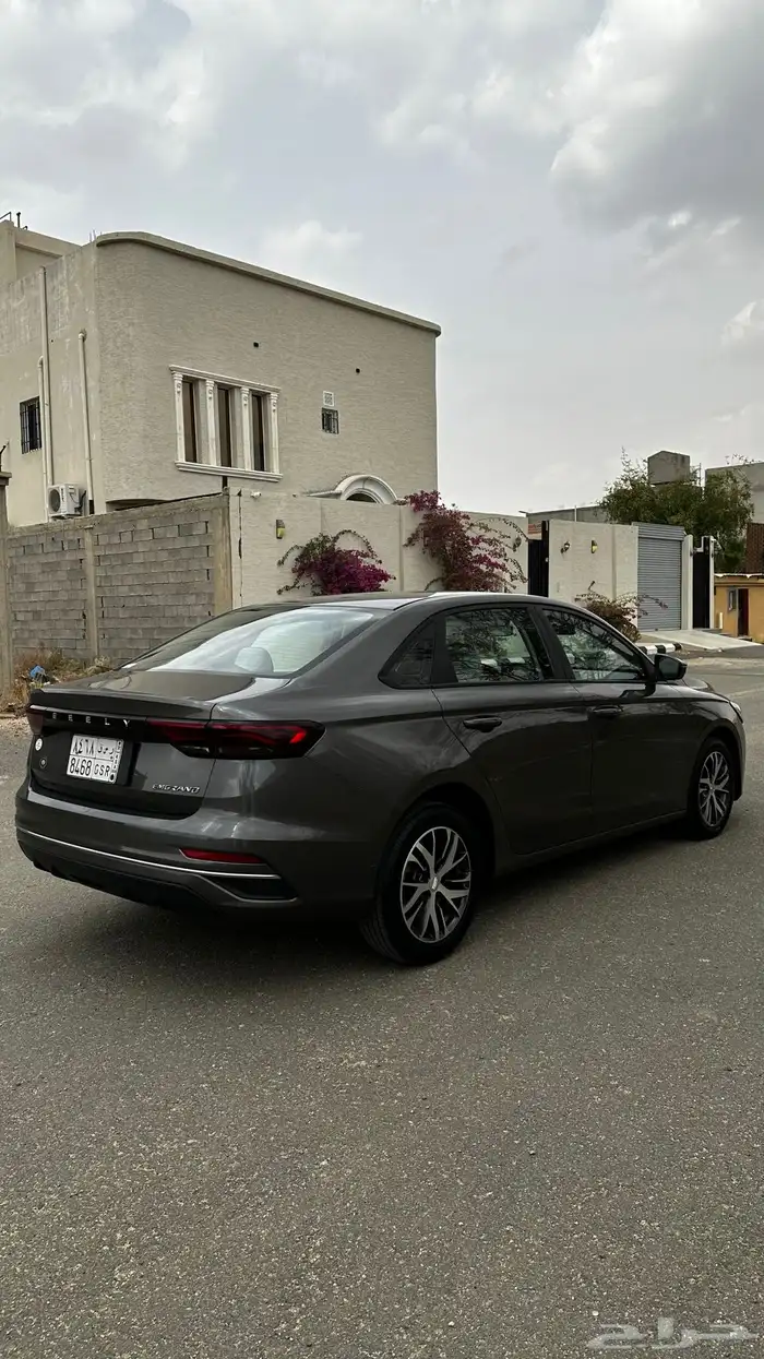 جيلي امجراند 7  2023 3