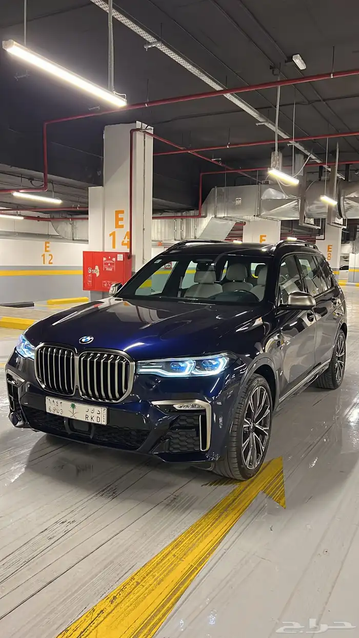 بي ام X7 V8 2020 0