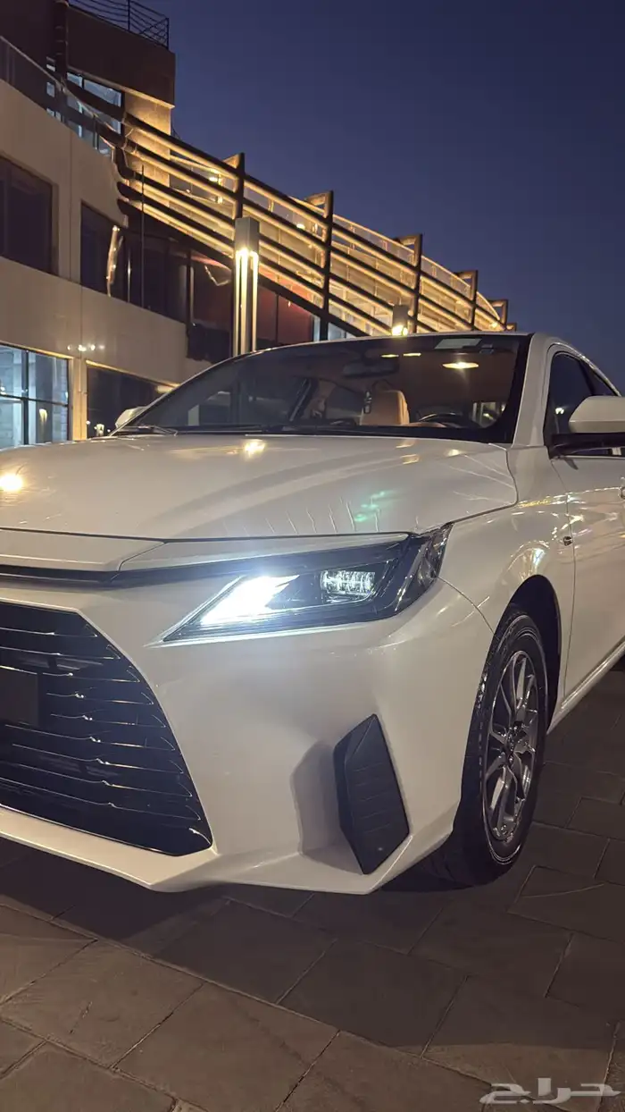 تايوتا يارس 2024 Y بحالة الوكالة وتجاليد الوكالة 8