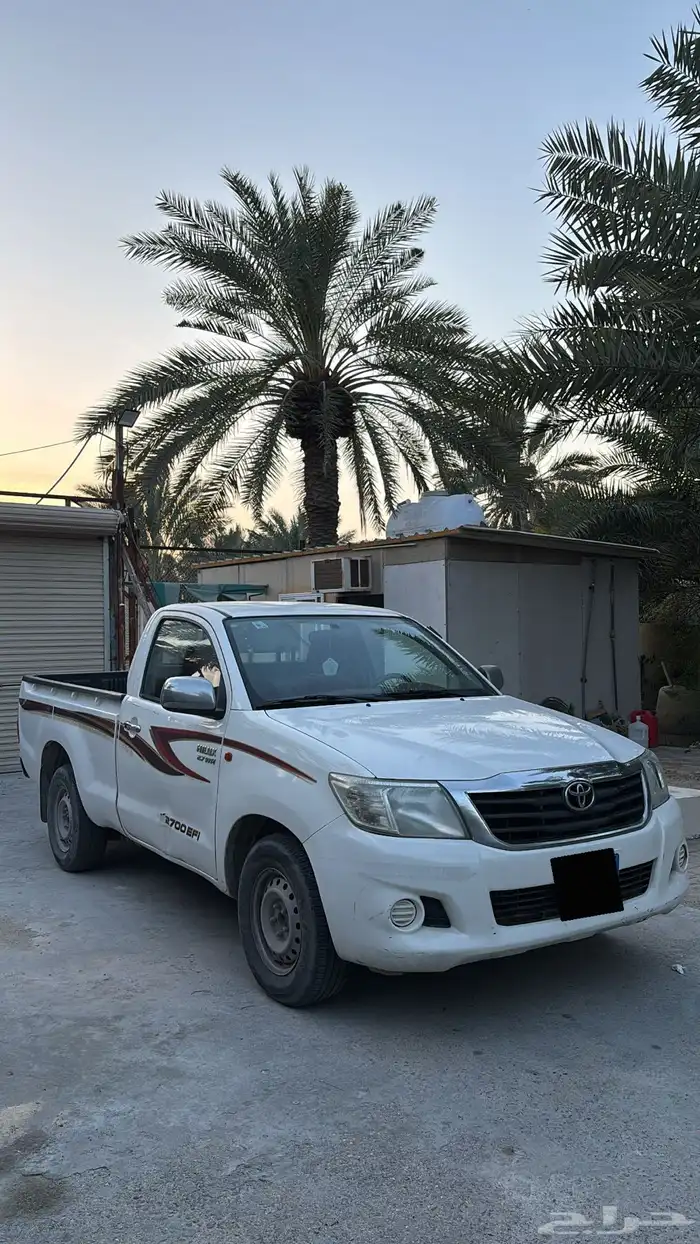 هايلكس ممشى قليل 90 الف مديل 2014 0