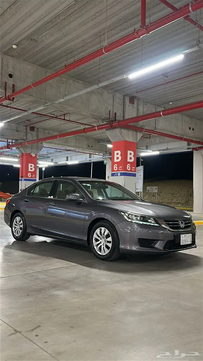 للبيع هوندا اكورد استاندر فيراني جديد ماشاء الله 1