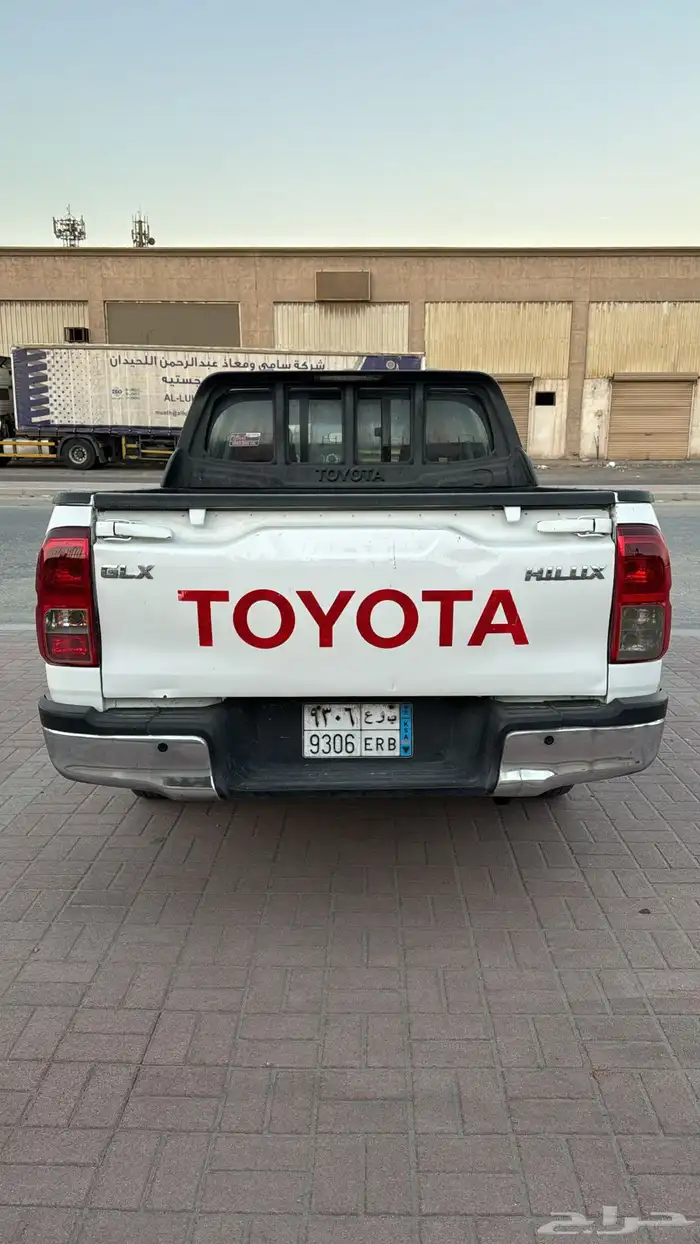 تويوتا هايلوكس غمارتين موديل 2020 ممشي قليل بحاله الوكاله 8