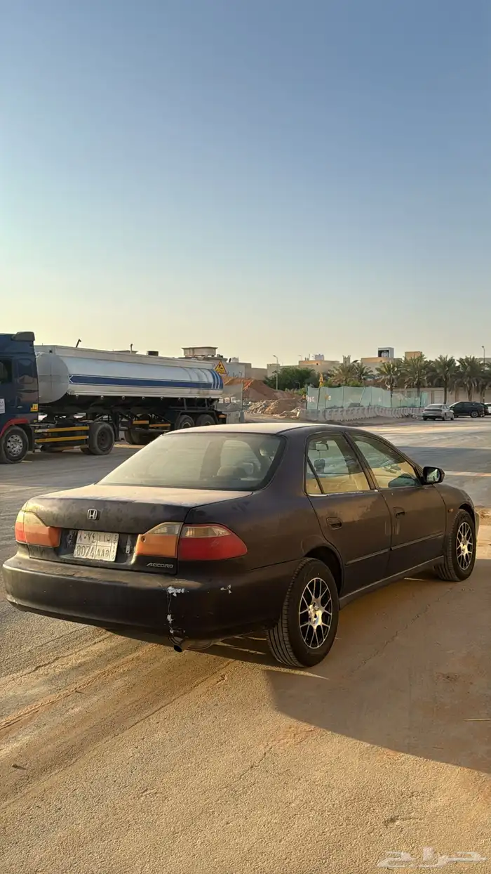 هوندا اكورد 1999 تم البيع 3