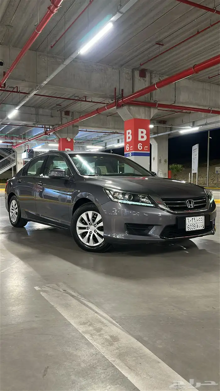 للبيع هوندا اكورد استاندر فيراني جديد ماشاء الله 0