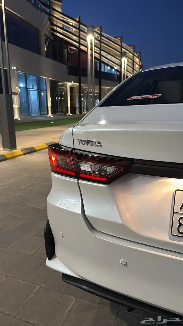 تايوتا يارس 2024 Y بحالة الوكالة وتجاليد الوكالة 5