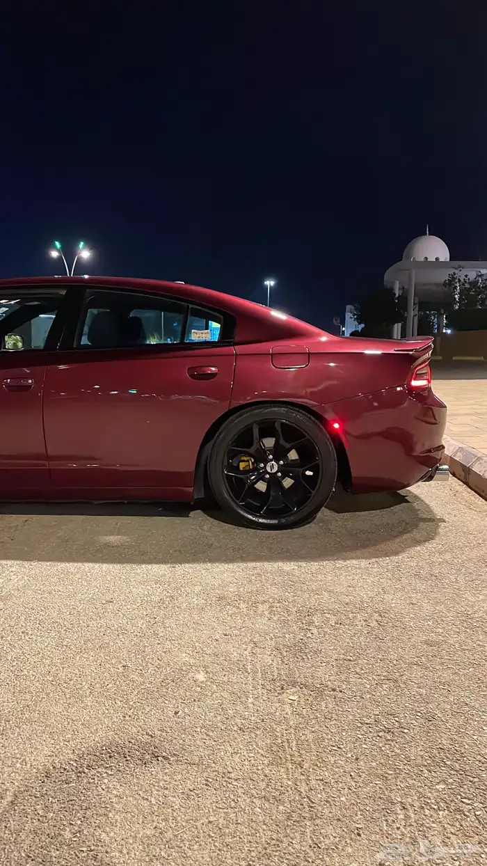 دوج تشارجر 2017 4