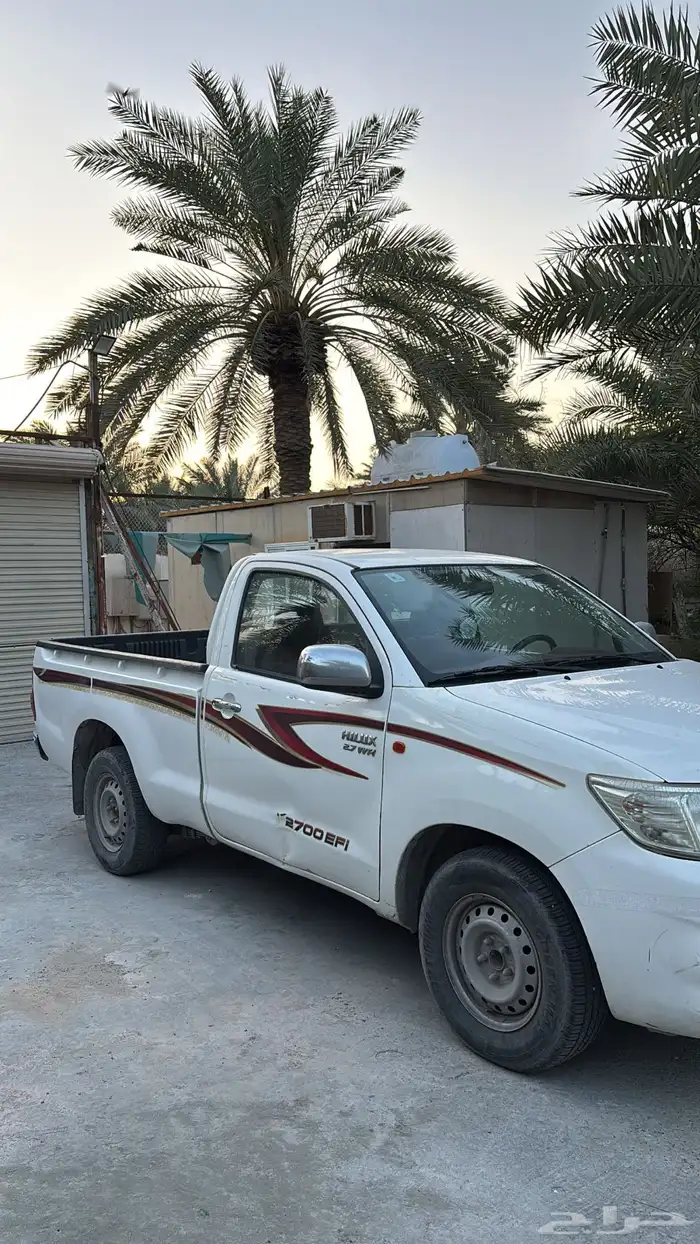 هايلكس ممشى قليل 90 الف مديل 2014 6