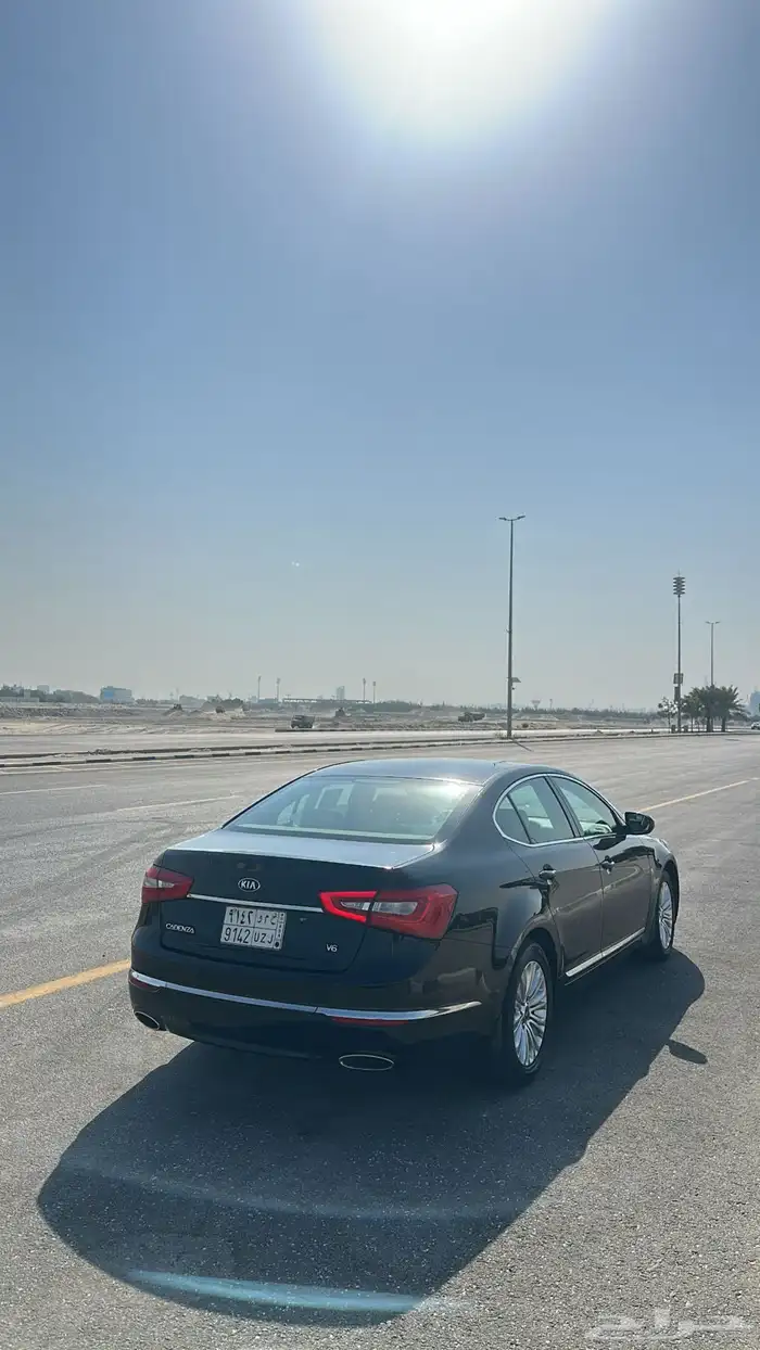 كيا كادينزا 2016 مصدوم للبيع تشليح قطع غيار 15