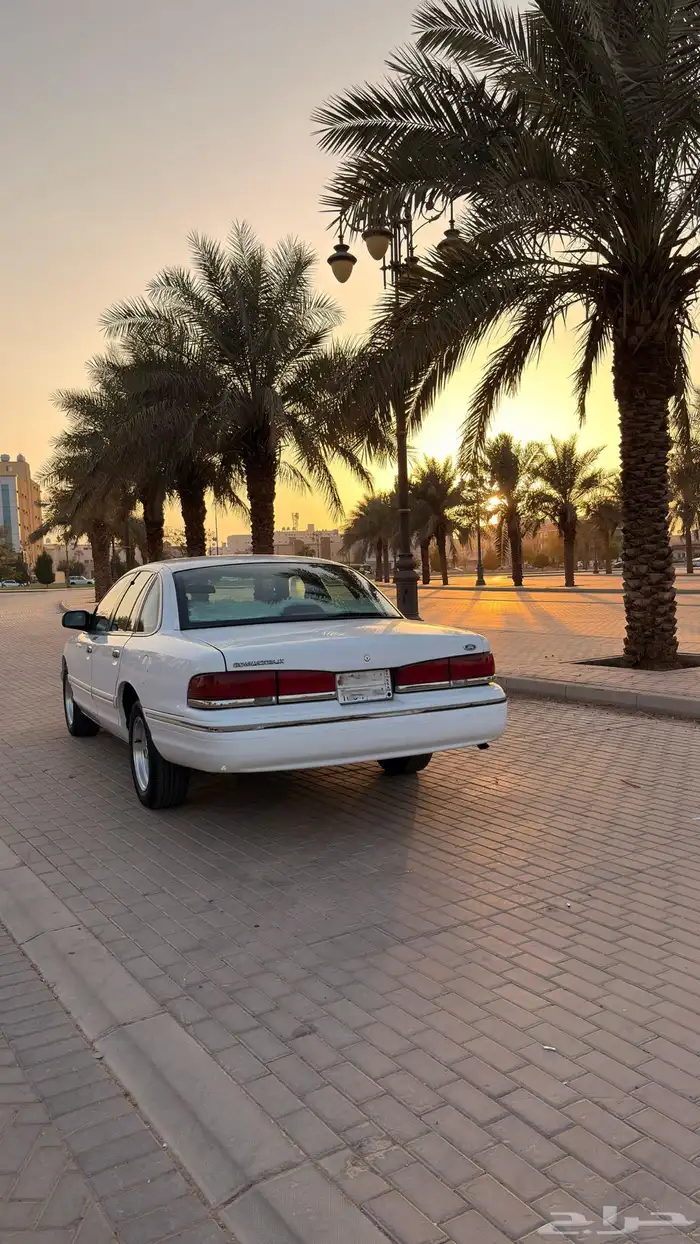 فورد فكتوريا 97 15