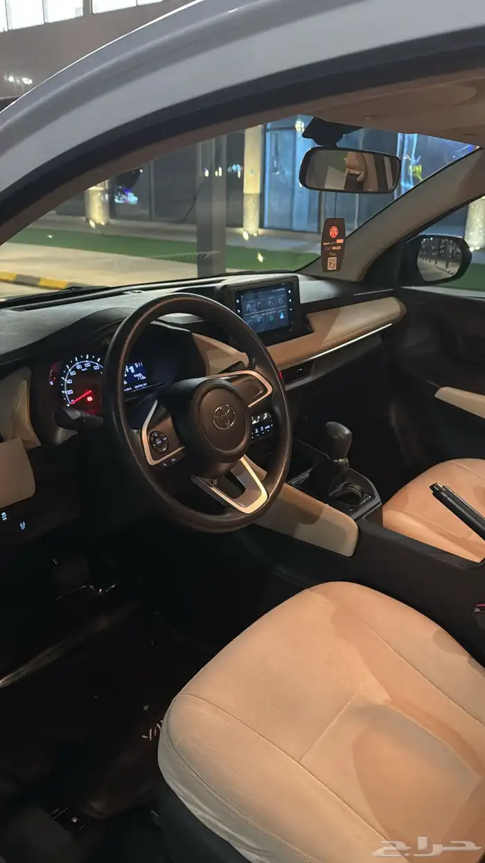 تايوتا يارس 2024 Y بحالة الوكالة وتجاليد الوكالة 12