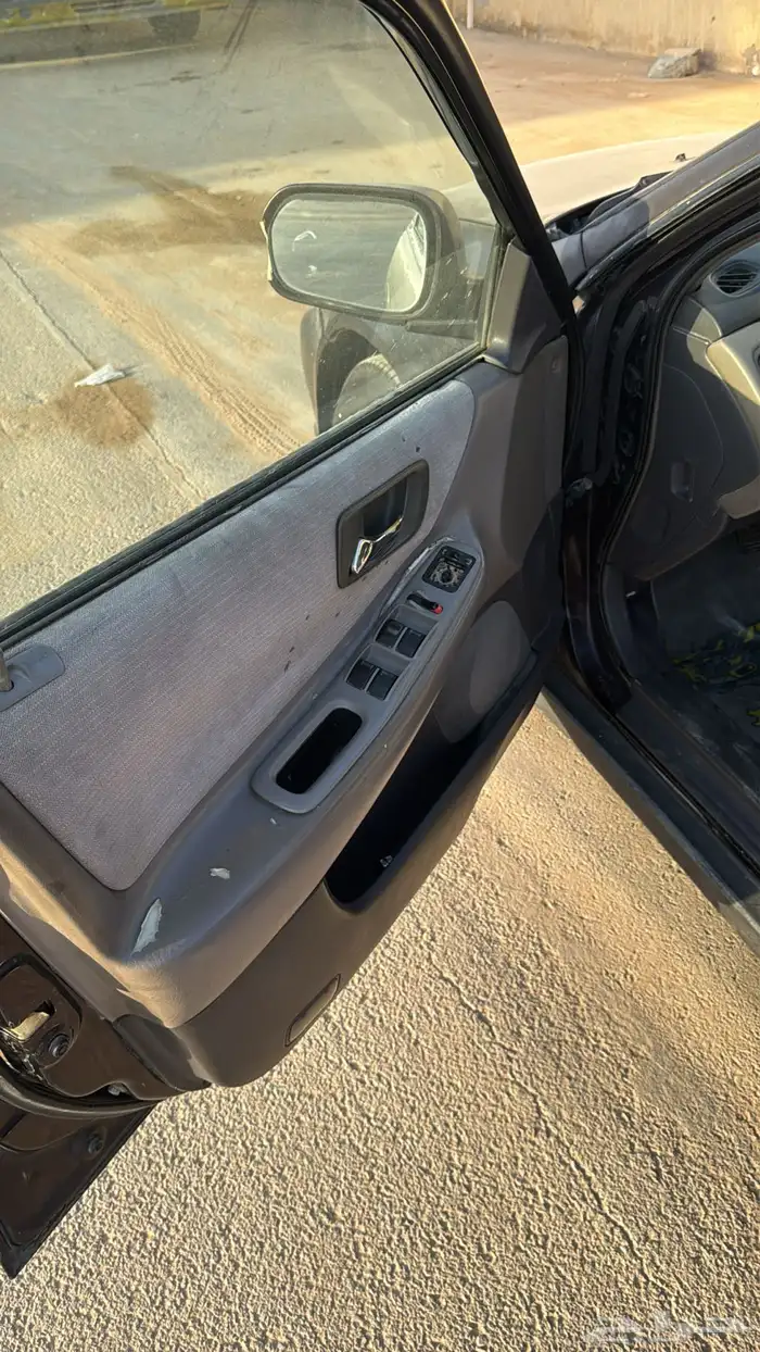 هوندا اكورد 1999 تم البيع 10