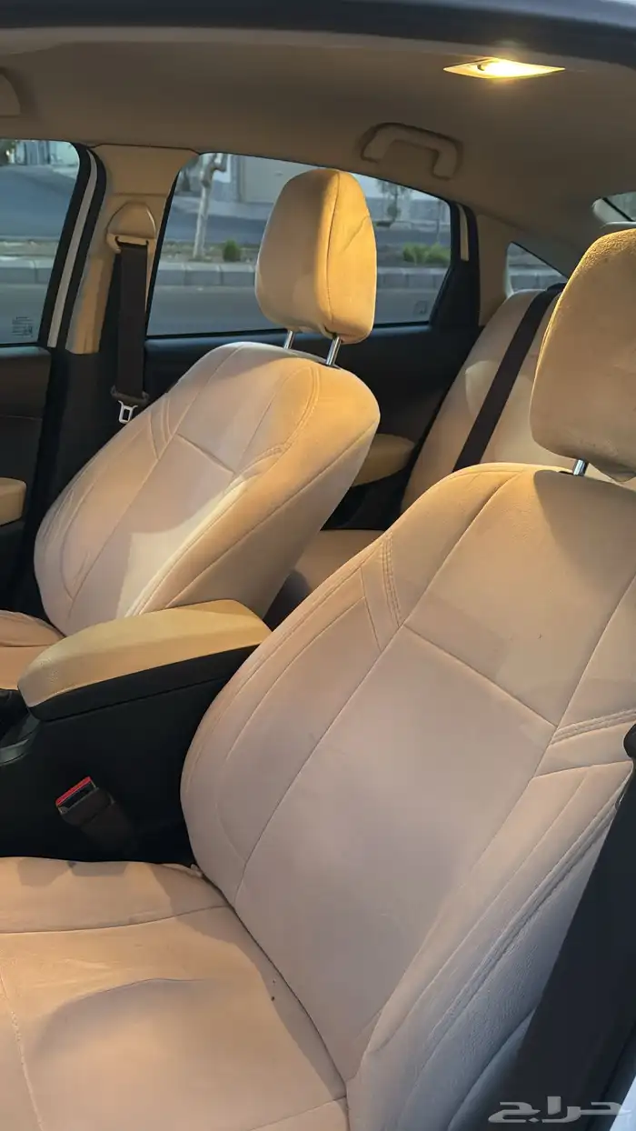 تايوتا يارس 2024 Y بحالة الوكالة وتجاليد الوكالة 11