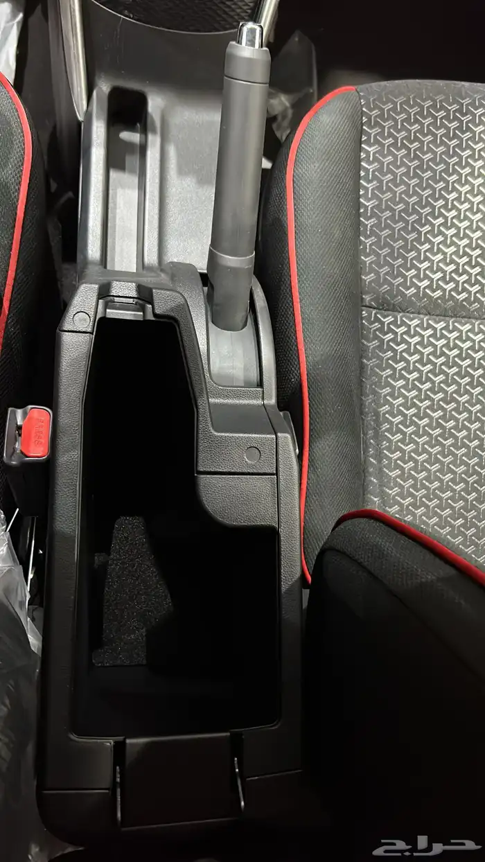 تويوتا رايز لمتد فل كامل 2024اصفار 12