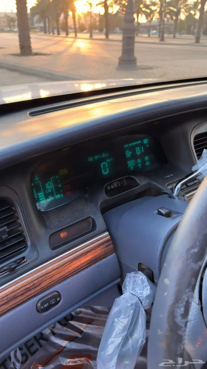 فورد فكتوريا 97 13