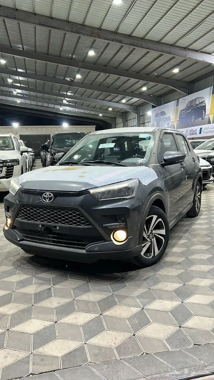 تويوتا رايز لمتد فل كامل 2024اصفار 1