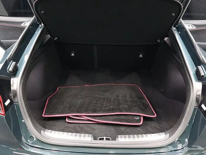 للاستيراد من كوريا _ كيا ستينجر _ 2023 17