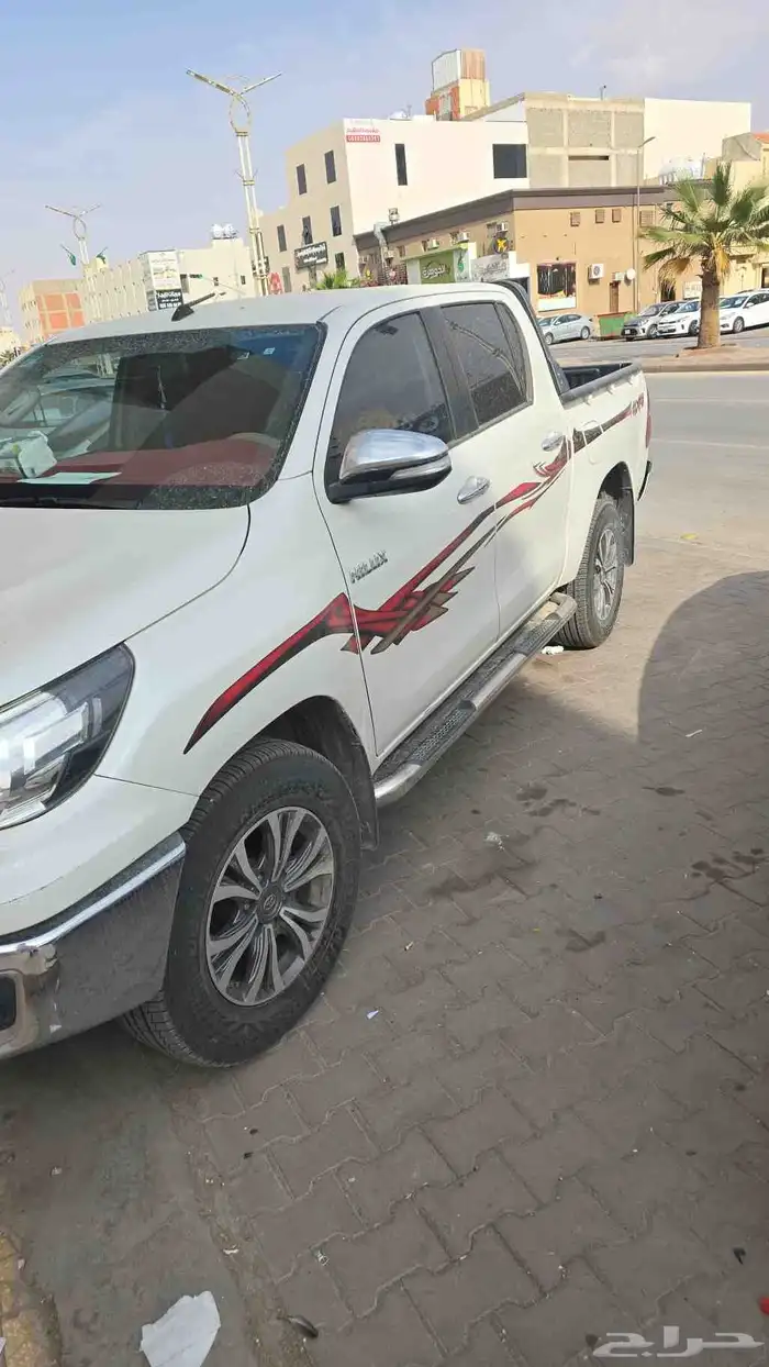 تويوتا هايلكس غمارتين 4