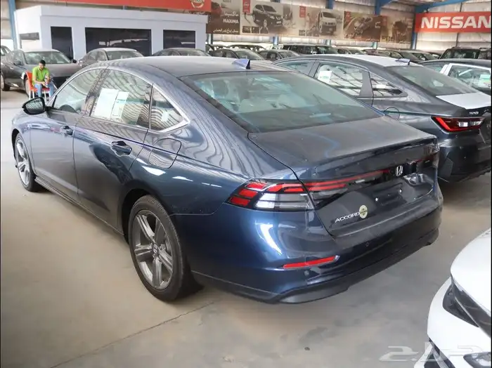 هوندا اكورد EX نص فل 2025 عرض خاص 4