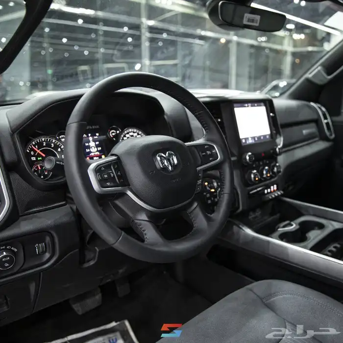 دودج رام بيج هورن 2023 8