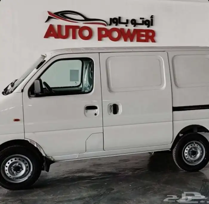 سوزوكي فان 5