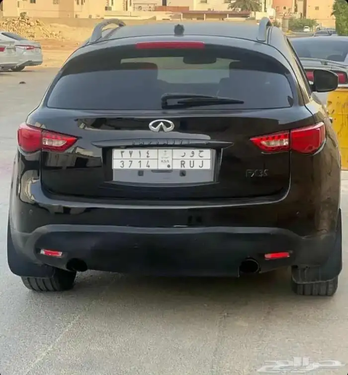للبيع انفنتي   35 fx موديل  2011 الممشى  215 الف 6 سلندر 2