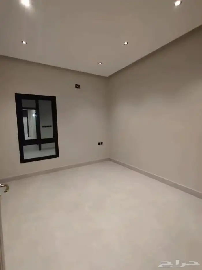 شقة دور ارضي حي الصفا 22