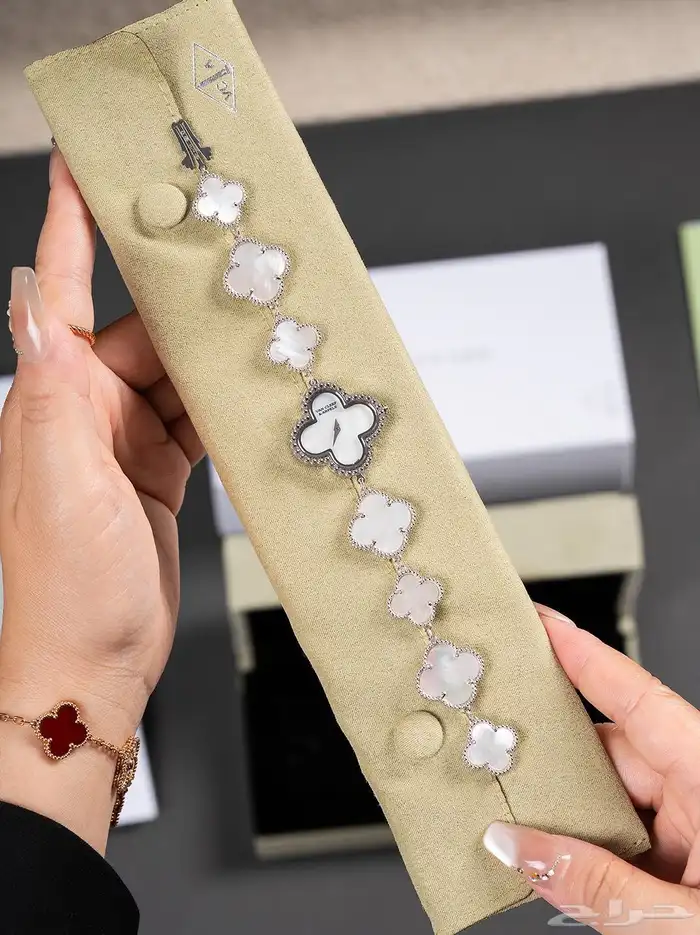 دلع يدك بااجمل الساعات العالمية 75