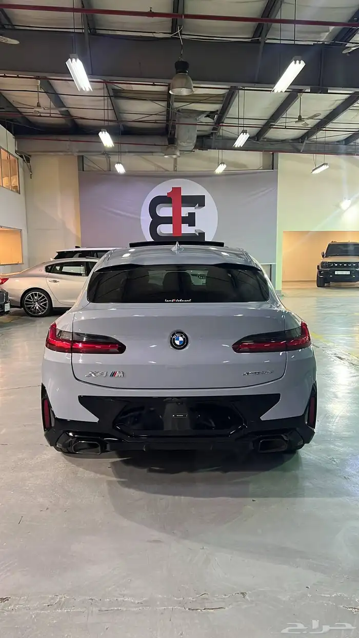 بي ام دبليو اكس 4 2