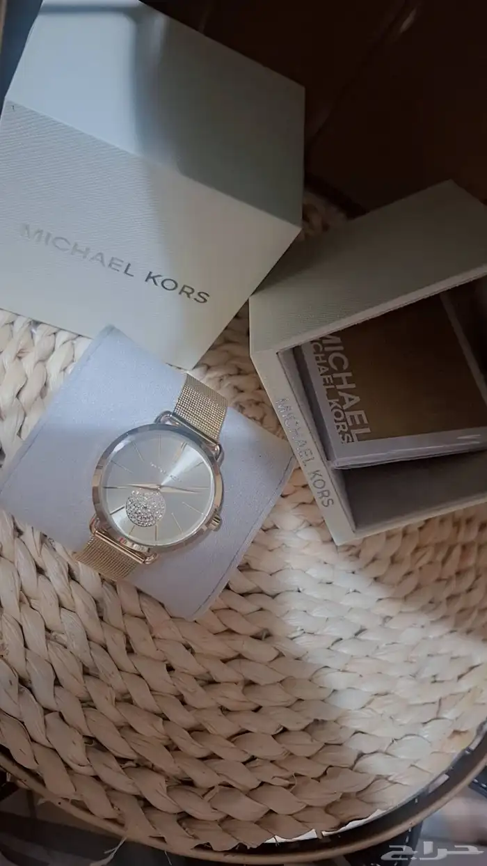 ساعة مايكل كورس الجديدة قابل للتفاوض جديدة لم تستخدم قبل 2