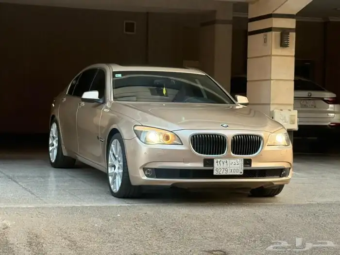 بي ام دبليو 730 ممشى قليل شد بلد 11