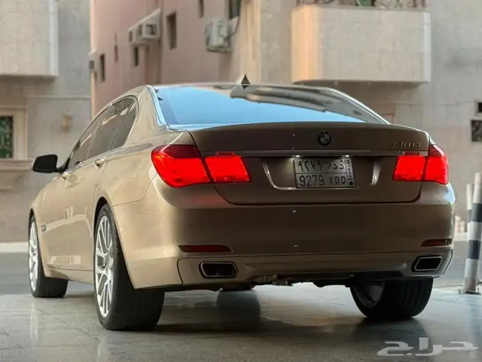 بي ام دبليو 730 ممشى قليل شد بلد 17