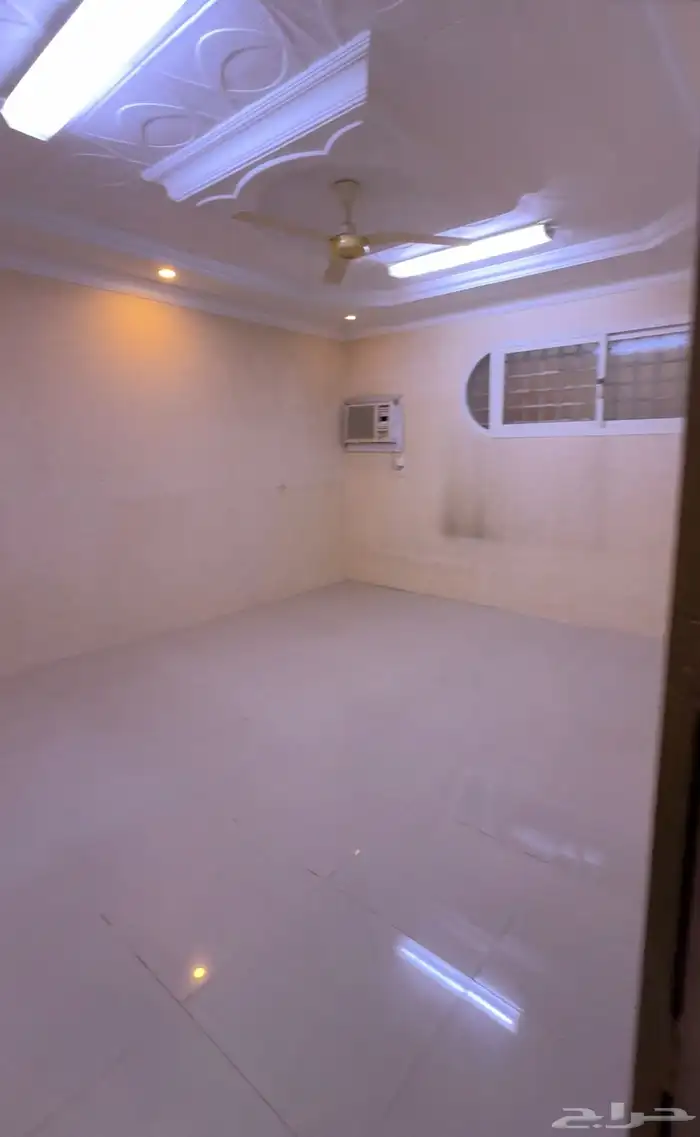 فيلا دوبلكس للبيع في وسط بريدة حي الصفاء 9