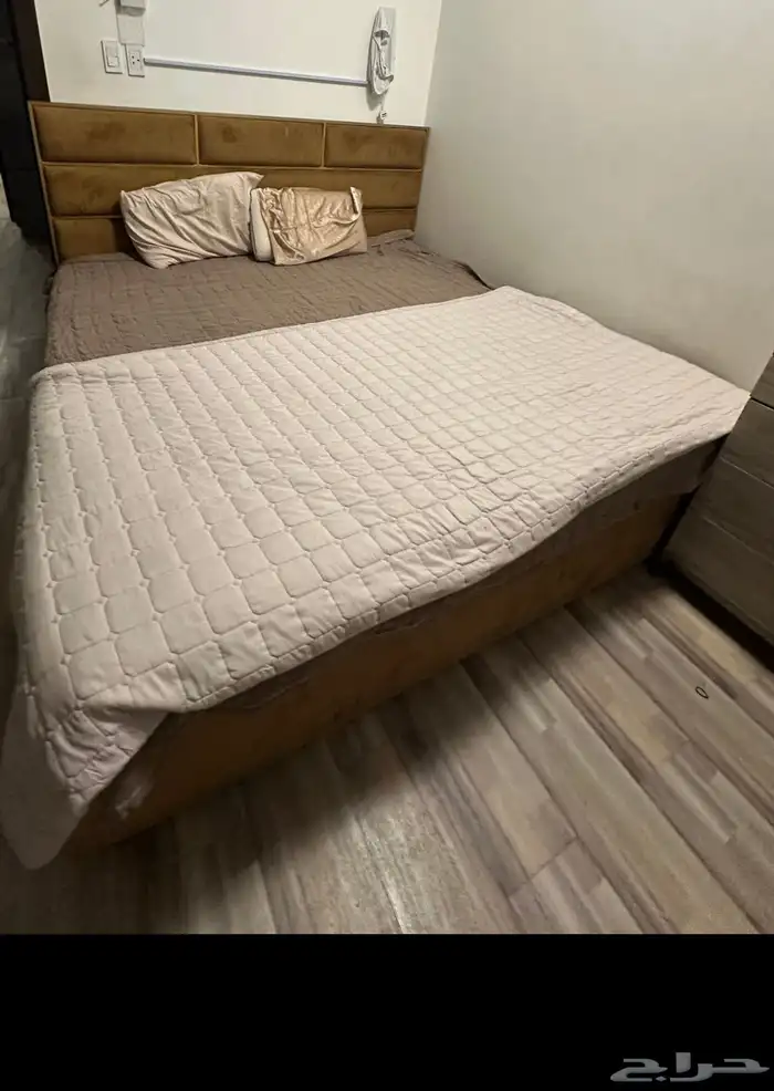 غرفه نوم و مطبخ بيع مستعجل 0