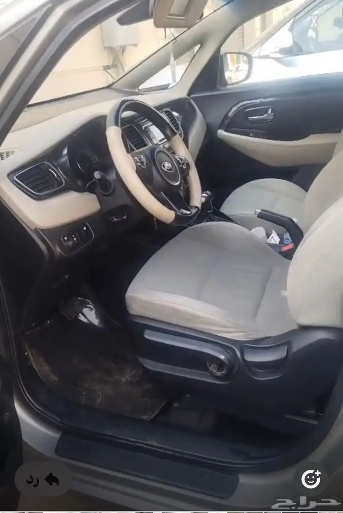 كيا كارنز 2014 نص فل نظيفة 1