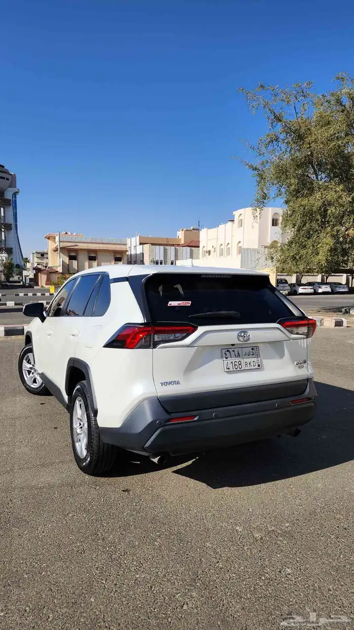 تويوتا راف فور 2020 ستاندرد سعودي 5