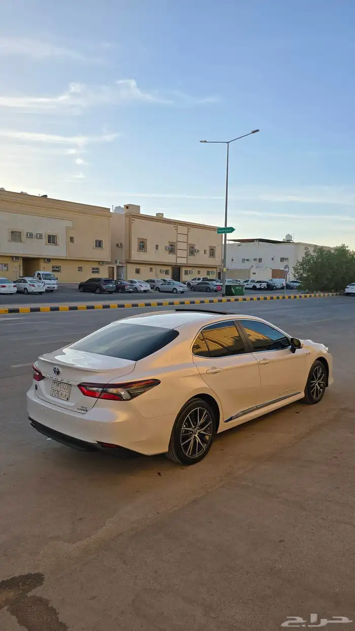 كامري GLE هايبرد 2024 شبه جديده 4