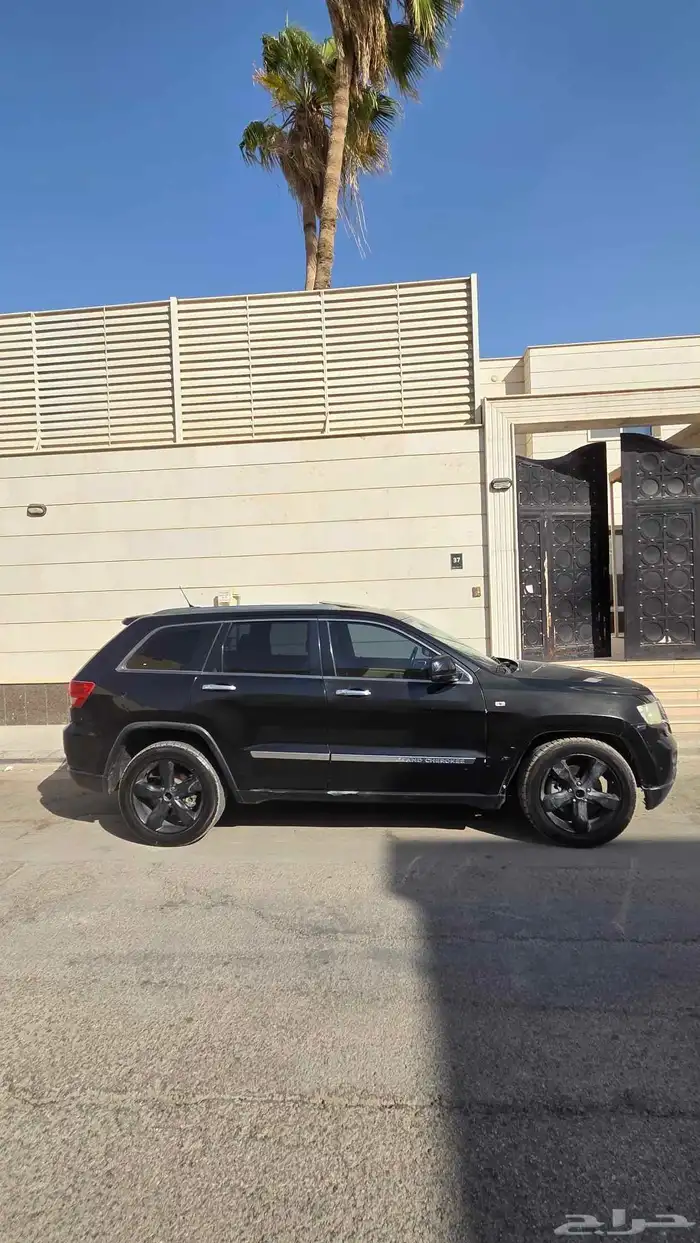 جيب جراند شروكي موديل 2011 0