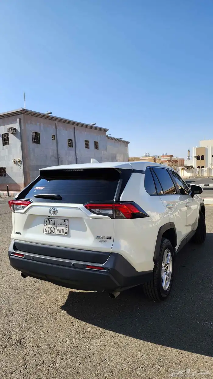 تويوتا راف فور 2020 ستاندرد سعودي 6