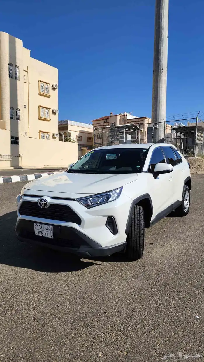 تويوتا راف فور 2020 ستاندرد سعودي 1