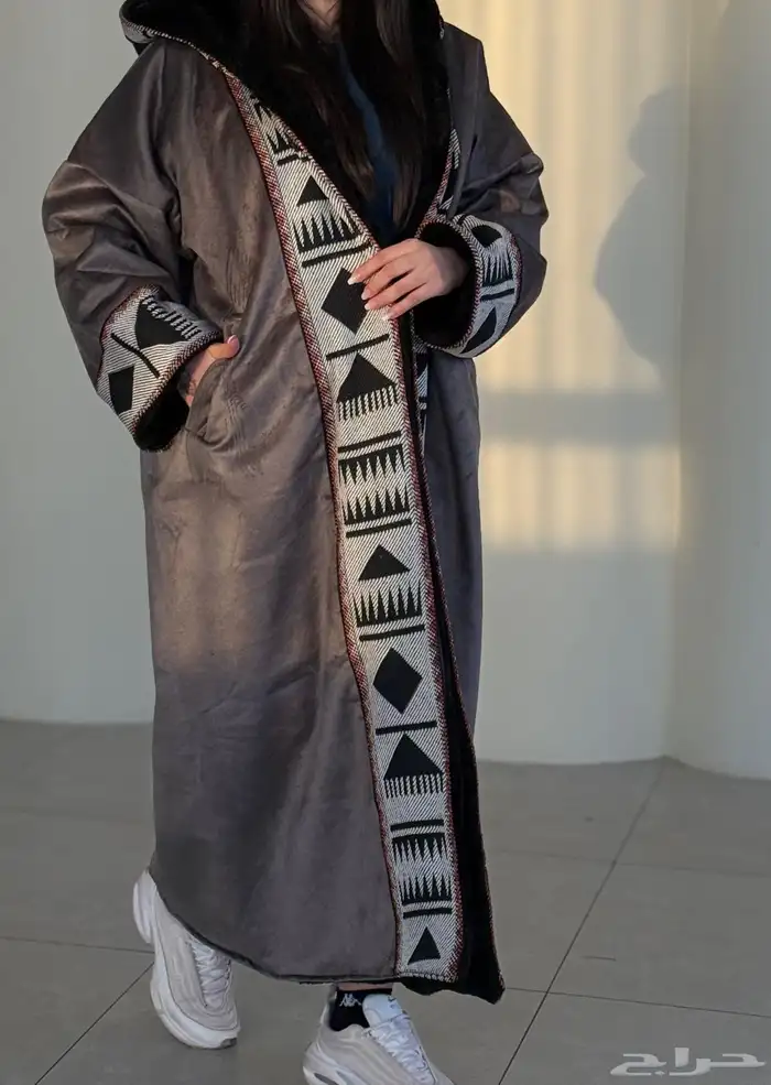 فروه نسائية تطريز سدو 0