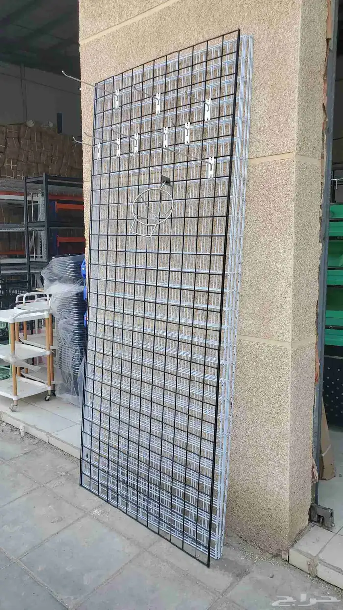 يوجد لدينا شبك تعليق وا مخرم تعليق جداري و وسط و خشب ديكور 0