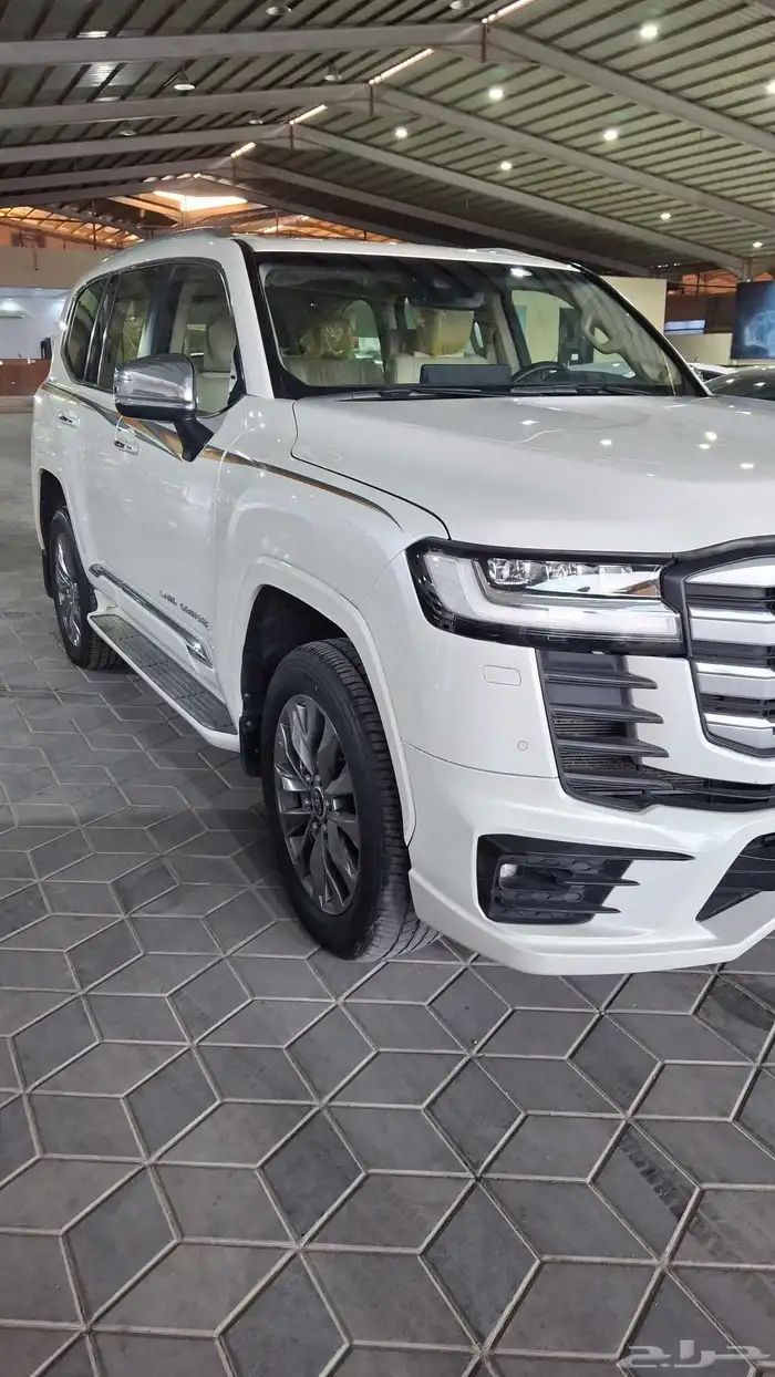 تويوتا في اكس ار 2023 2