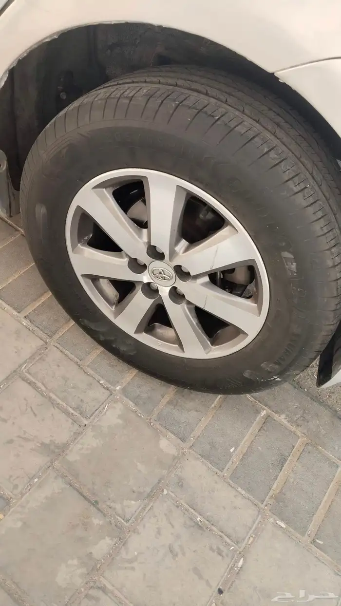 للبيع 4 جنوط كورولا من 2008 ل 2013 0