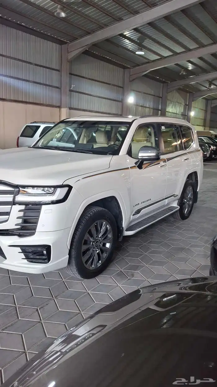 تويوتا في اكس ار 2023 6