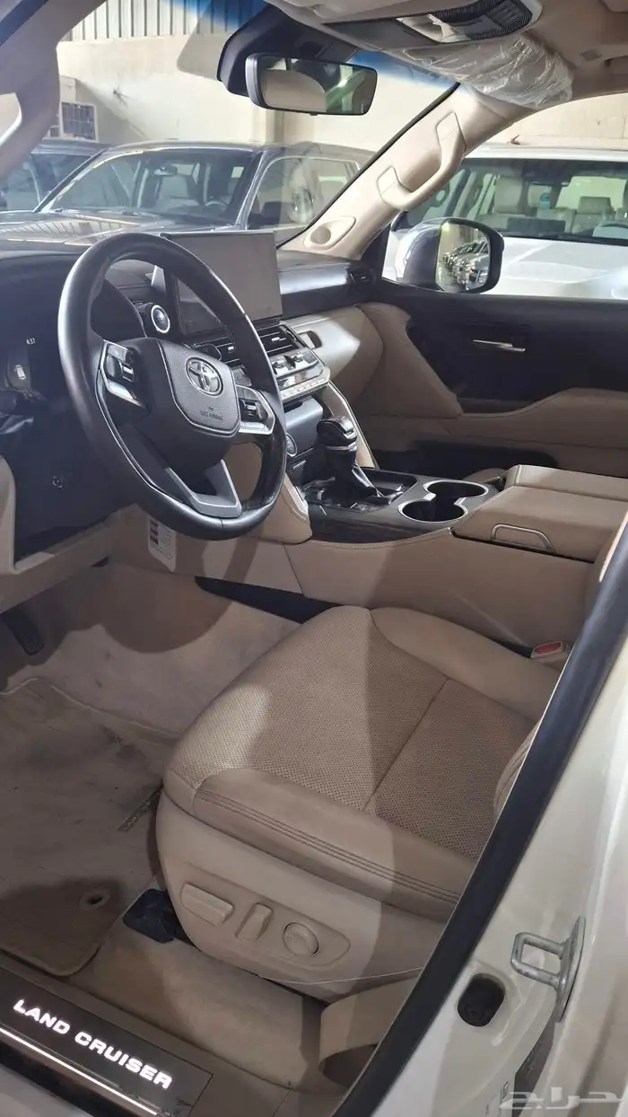 تويوتا في اكس ار 2023 10