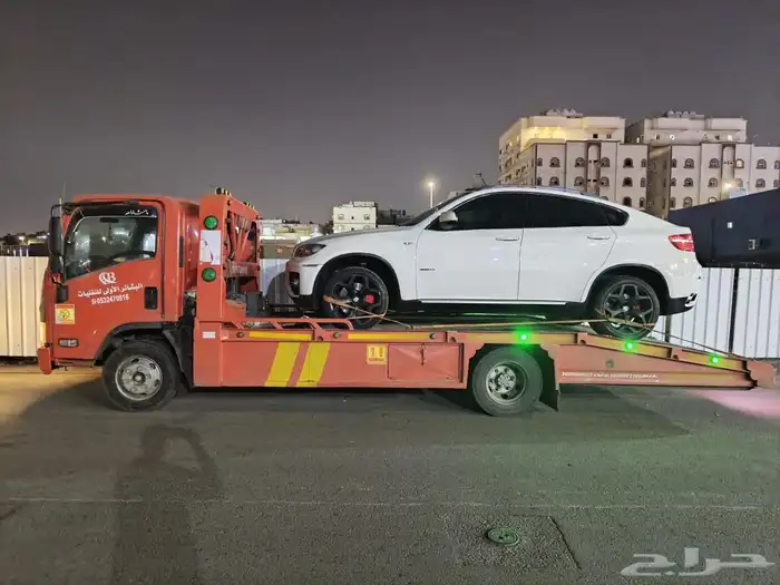 سطحه مدينة داخل وخارج 0