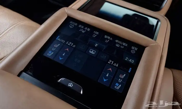 لكزس LS500 بلاتينيوم 2021 15