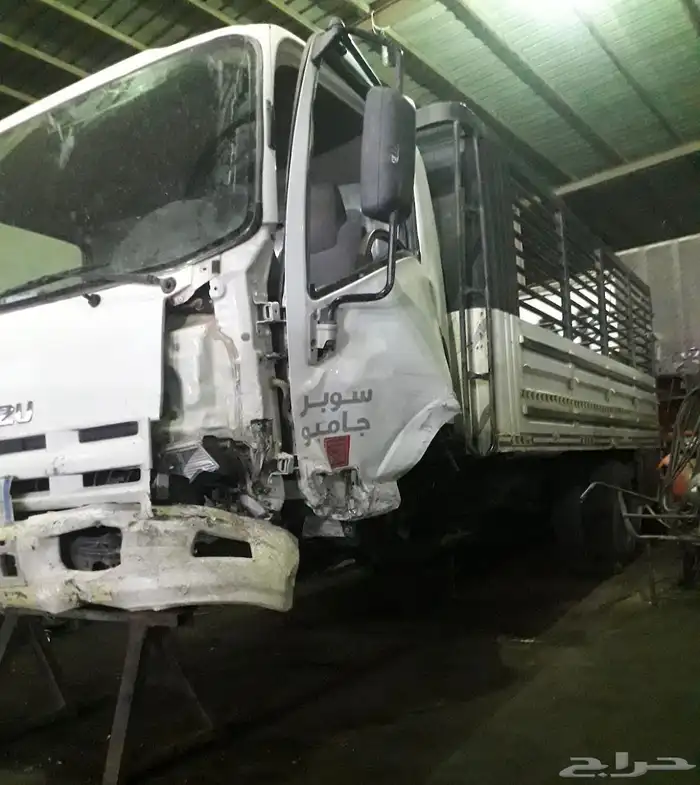 مركز ورشة سمكرة وبوية الدينات والسطحات والباصات وقطع غيارها 2