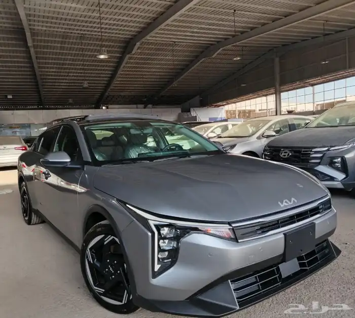 كيا k4 GLS نص فل 2026 كاش وتقسيط بي اقل الاسعار 12